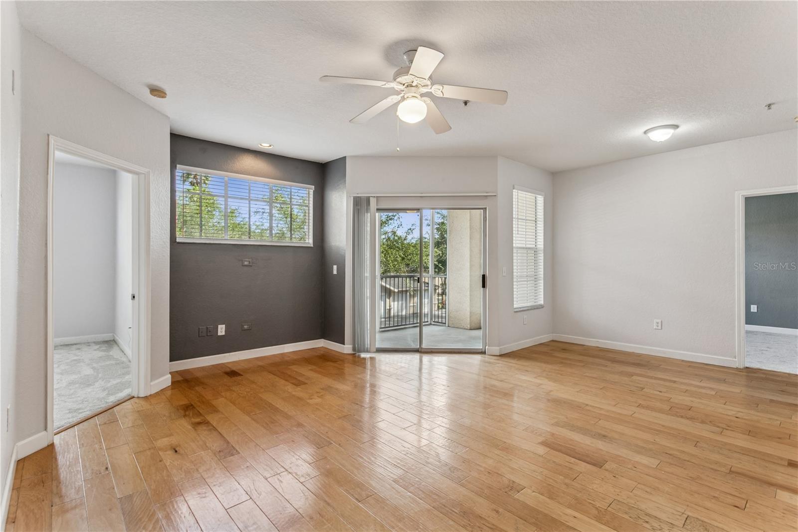 Image 5 of 22 For 5125 Palm Springs Blvd  1203