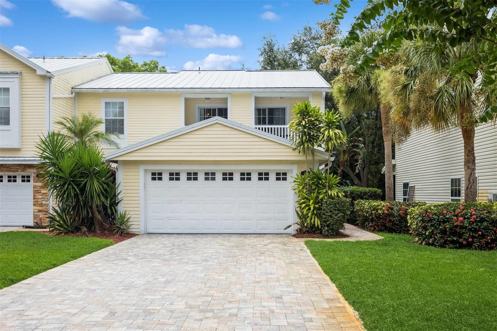 Details for 909 Woodbridge Court, SAFETY HARBOR, FL 34695