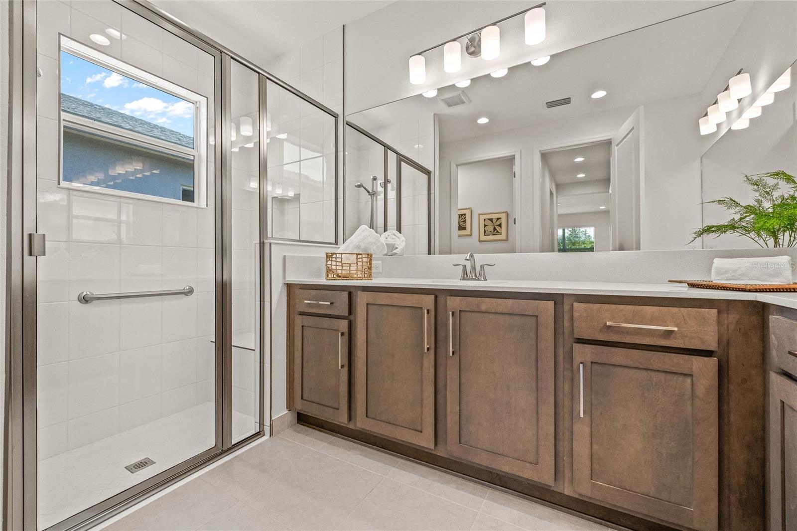 Image 29 of 47 For 32565 Veneto Place