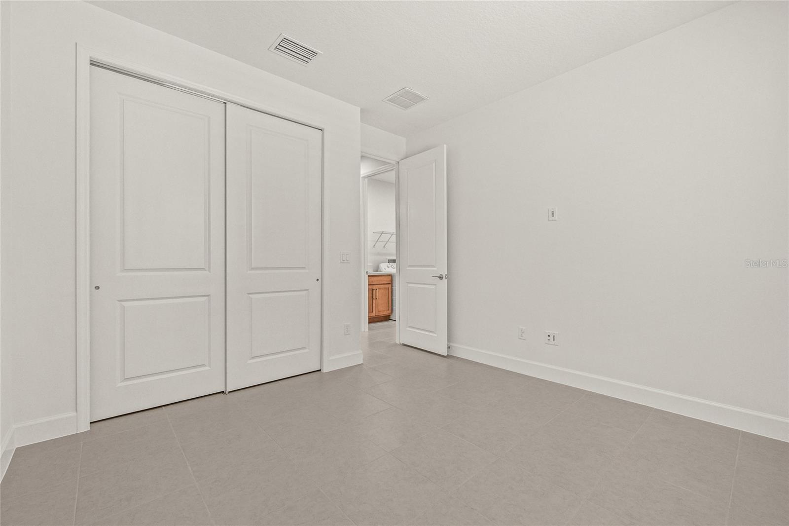 Image 33 of 47 For 32565 Veneto Place