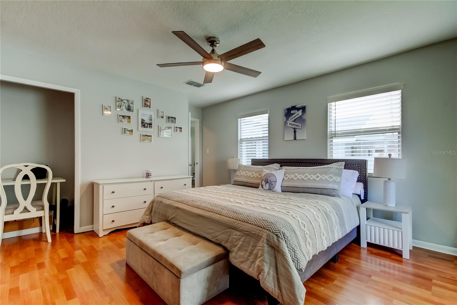 Image 33 of 55 For 2906 Dewey Street