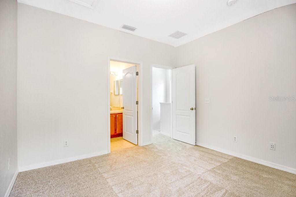 Image 14 of 22 For 15867 Fishhawk View Drive