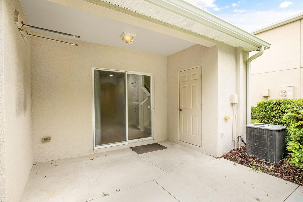 Image 16 of 22 For 15867 Fishhawk View Drive