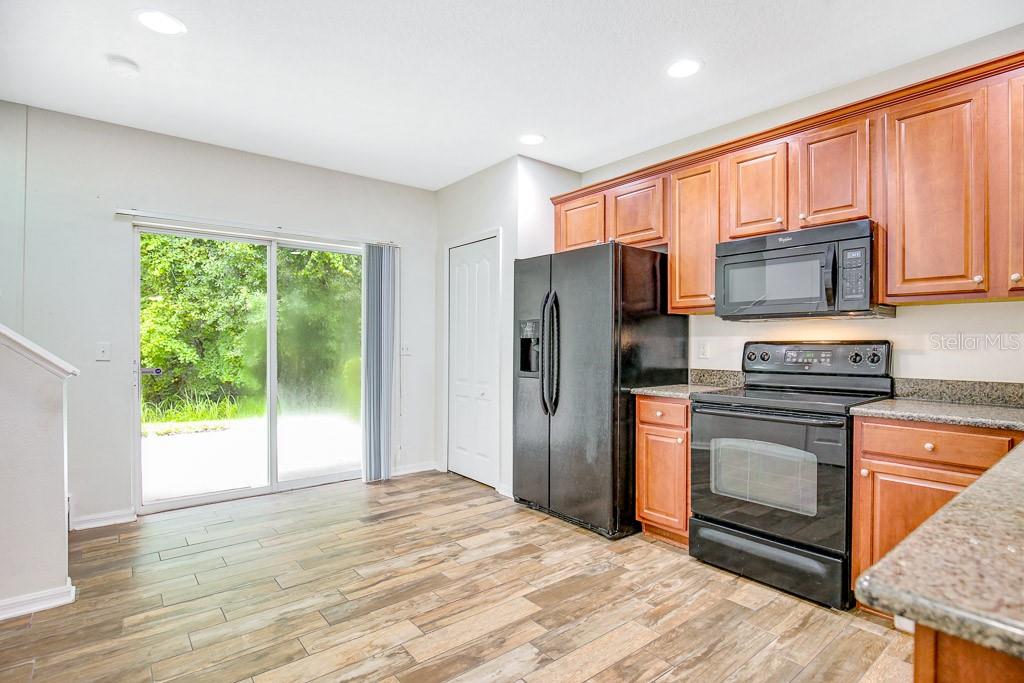 Image 6 of 22 For 15867 Fishhawk View Drive