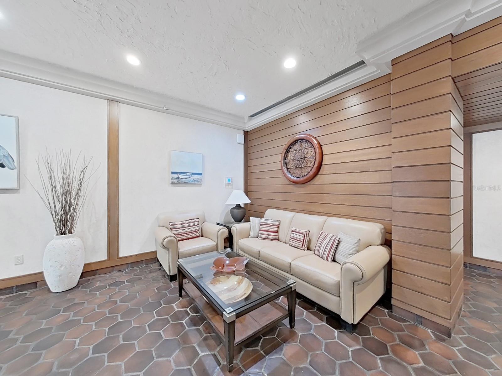 Image 42 of 44 For 400 Island Way 203