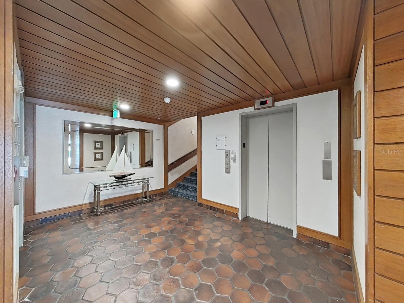 Image 43 of 44 For 400 Island Way 203