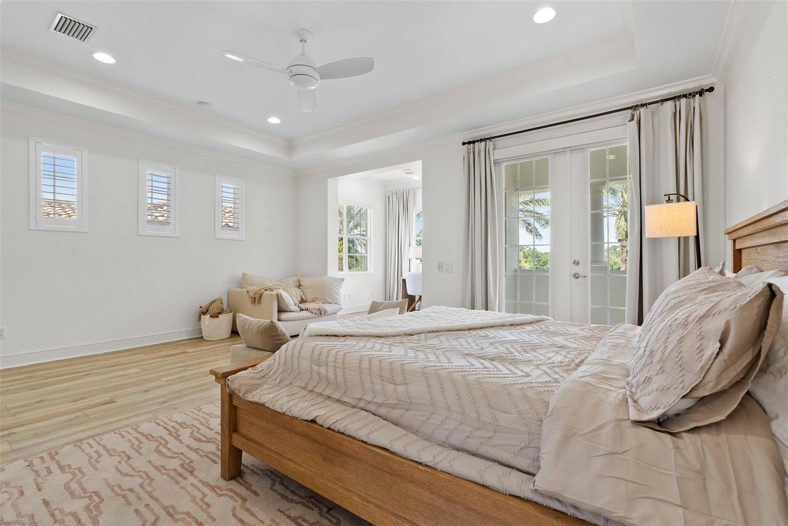 Image 33 of 47 For 6123 Yeats Manor Drive