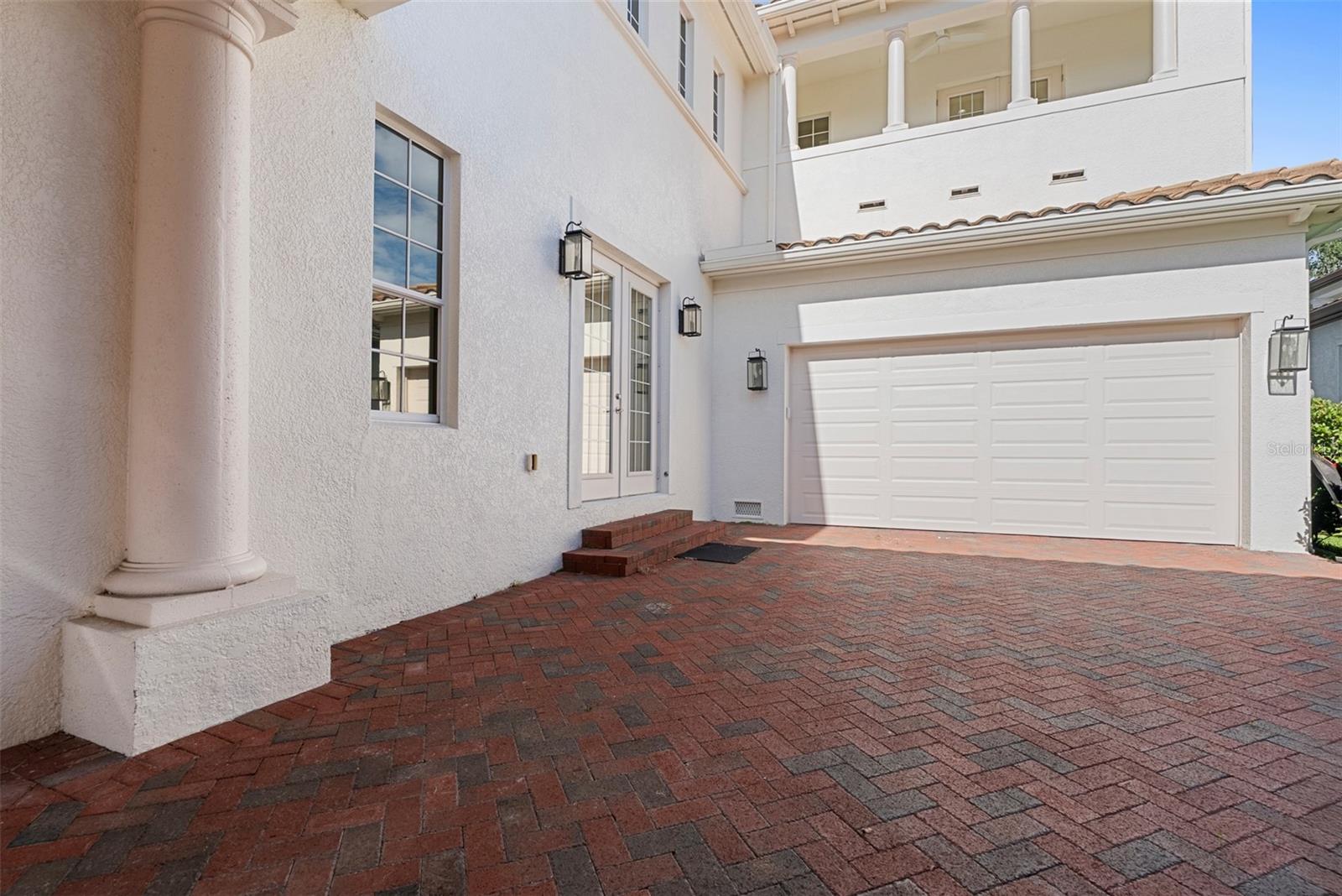 Image 5 of 47 For 6123 Yeats Manor Drive