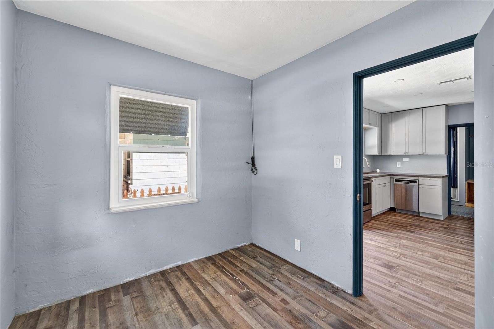 Image 13 of 41 For 5021 9th Avenue S