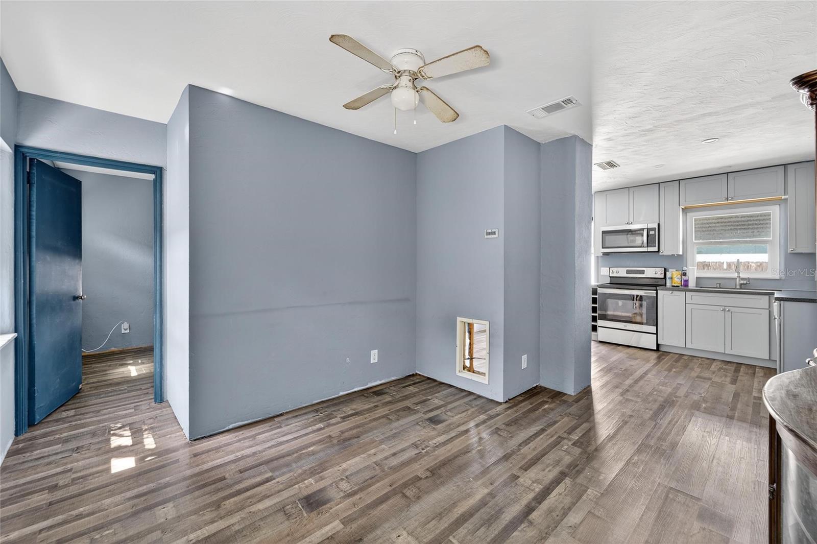 Image 20 of 41 For 5021 9th Avenue S