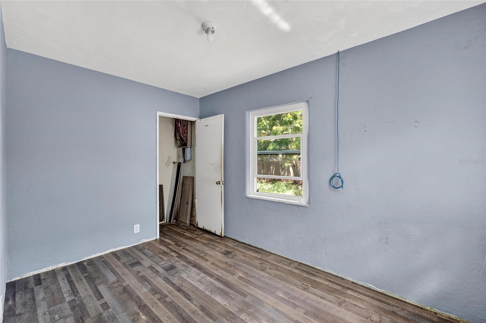 Image 25 of 41 For 5021 9th Avenue S