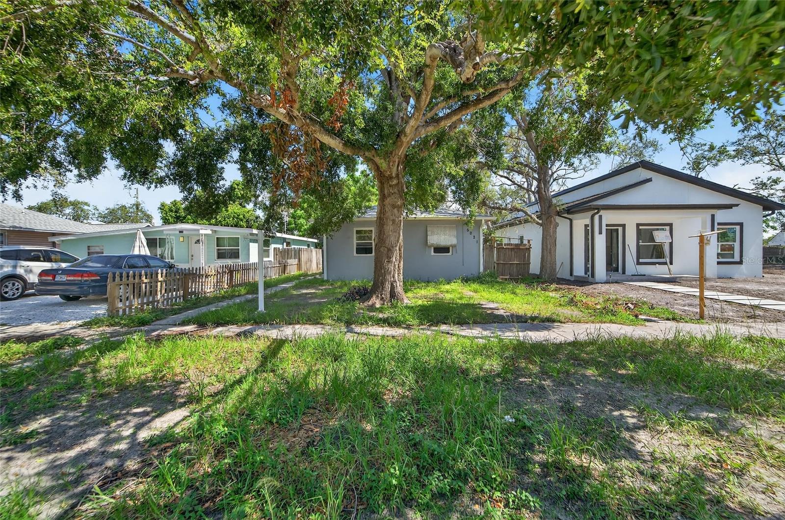 Image 6 of 41 For 5021 9th Avenue S