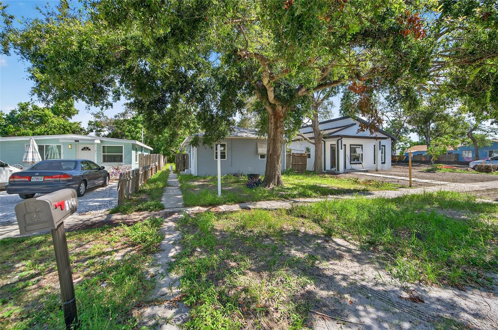 Image 7 of 41 For 5021 9th Avenue S