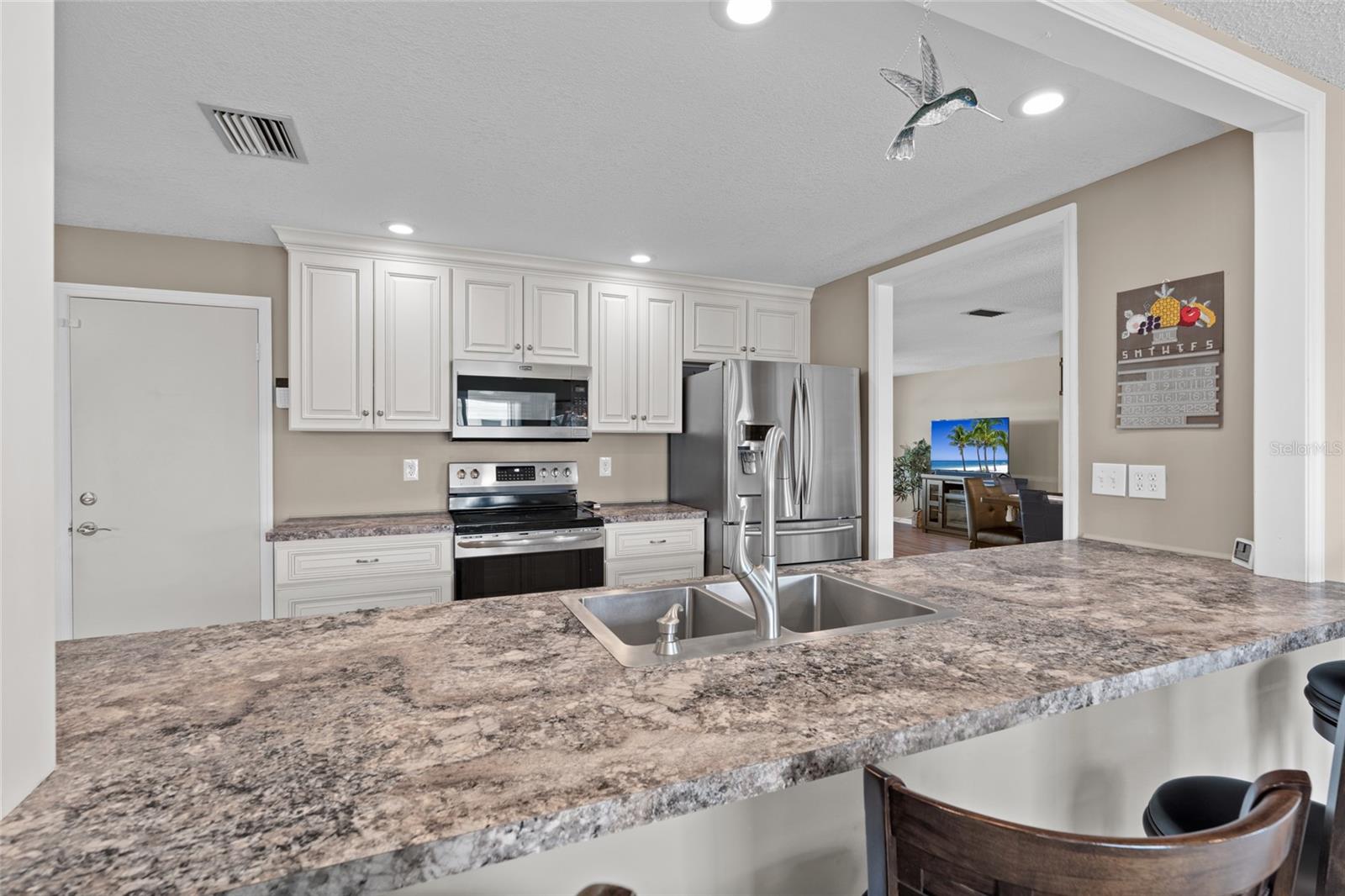 Image 14 of 37 For 9130 34th Way N 6