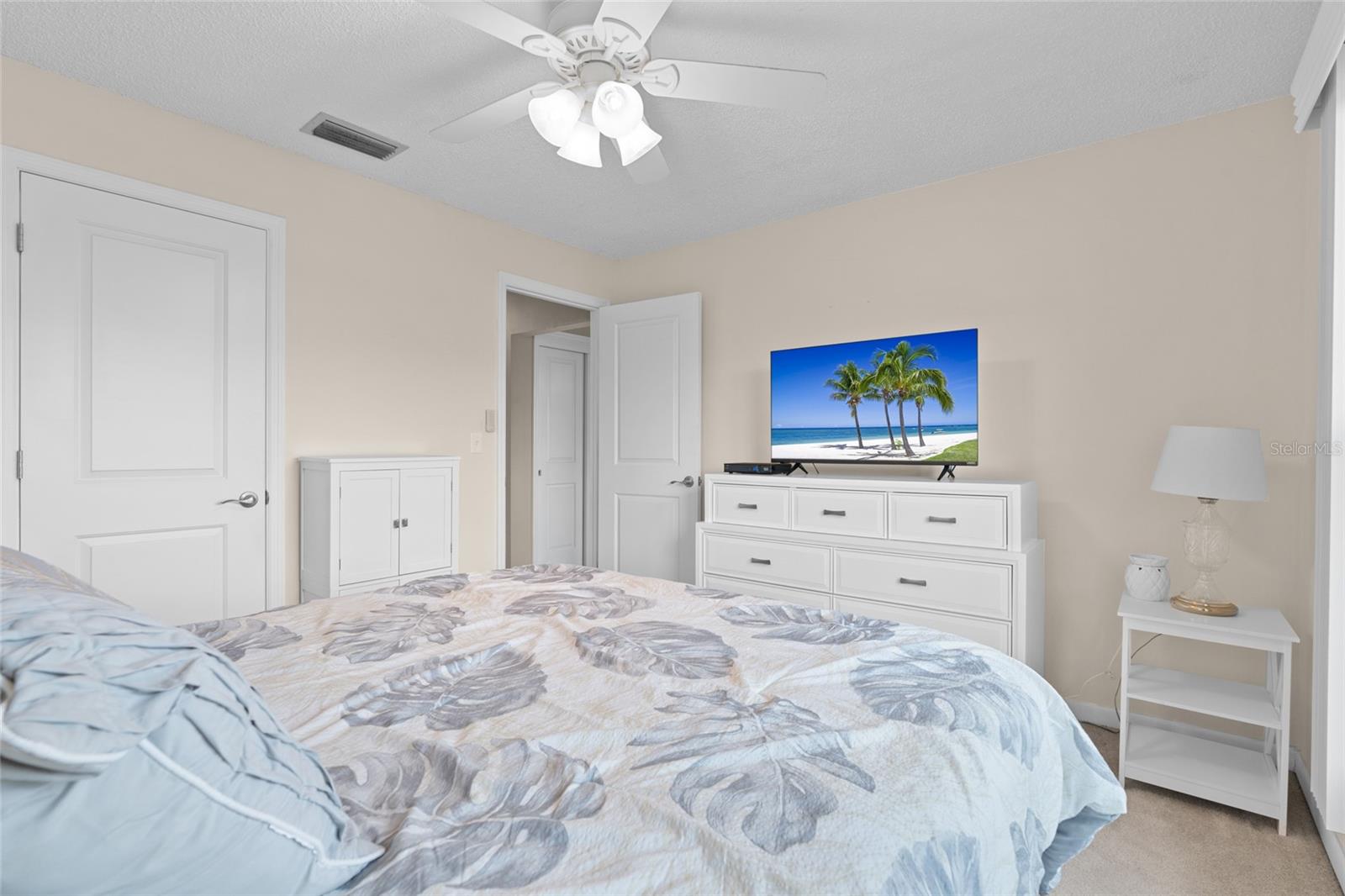 Image 19 of 37 For 9130 34th Way N 6