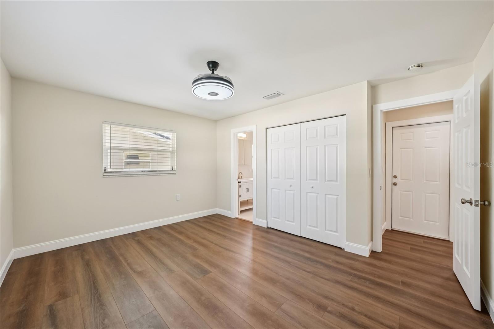 Image 17 of 38 For 6040 Denver Street Ne