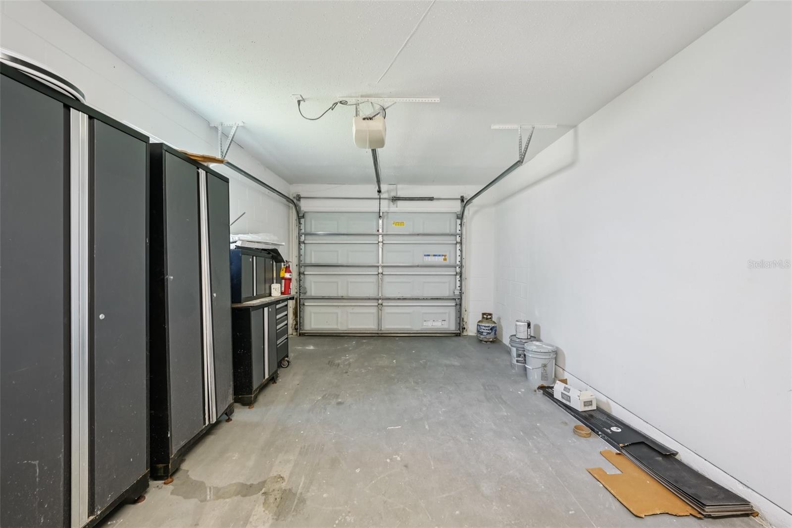 Image 32 of 38 For 6040 Denver Street Ne