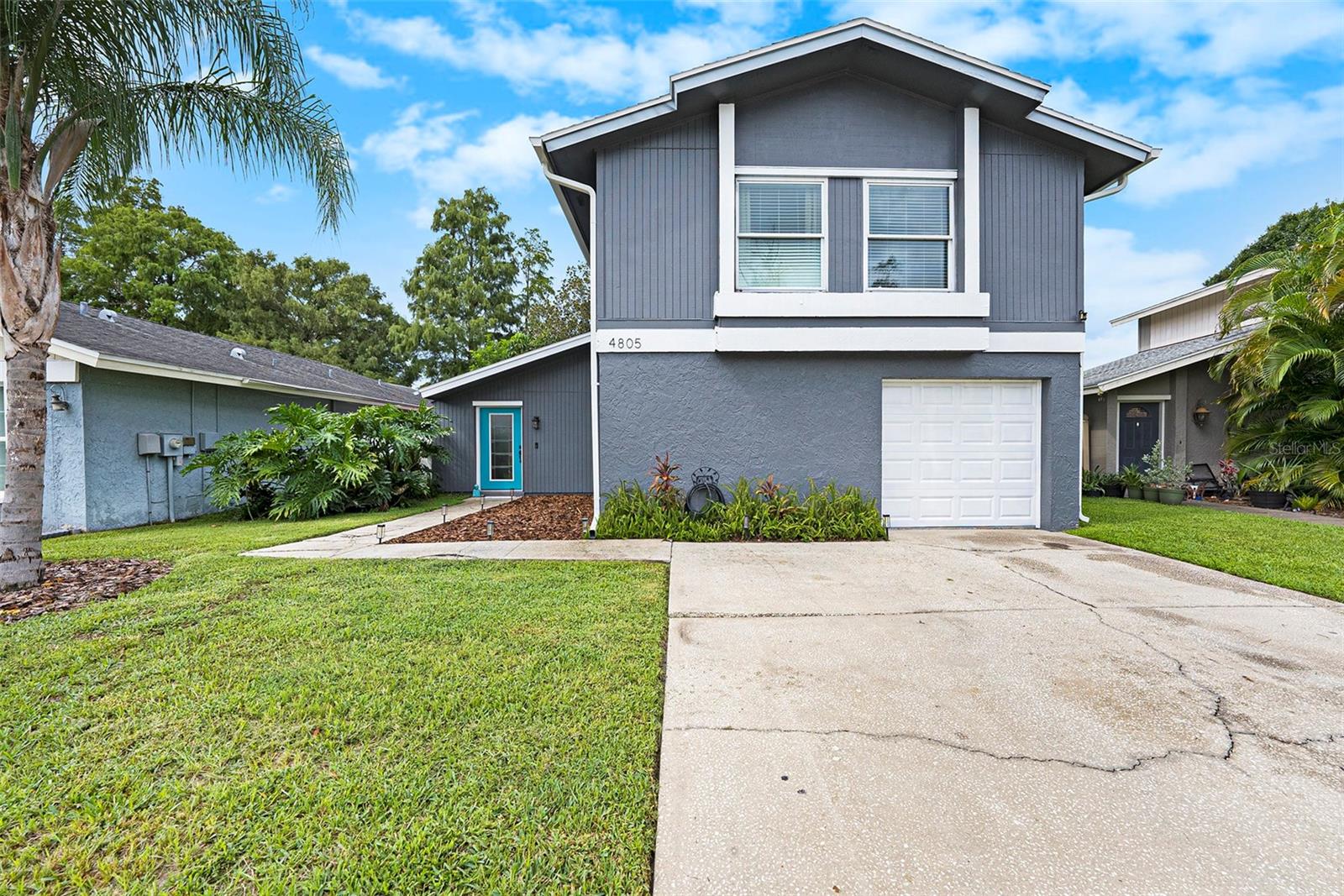 Details for 4805 Grove Point Drive, TAMPA, FL 33624