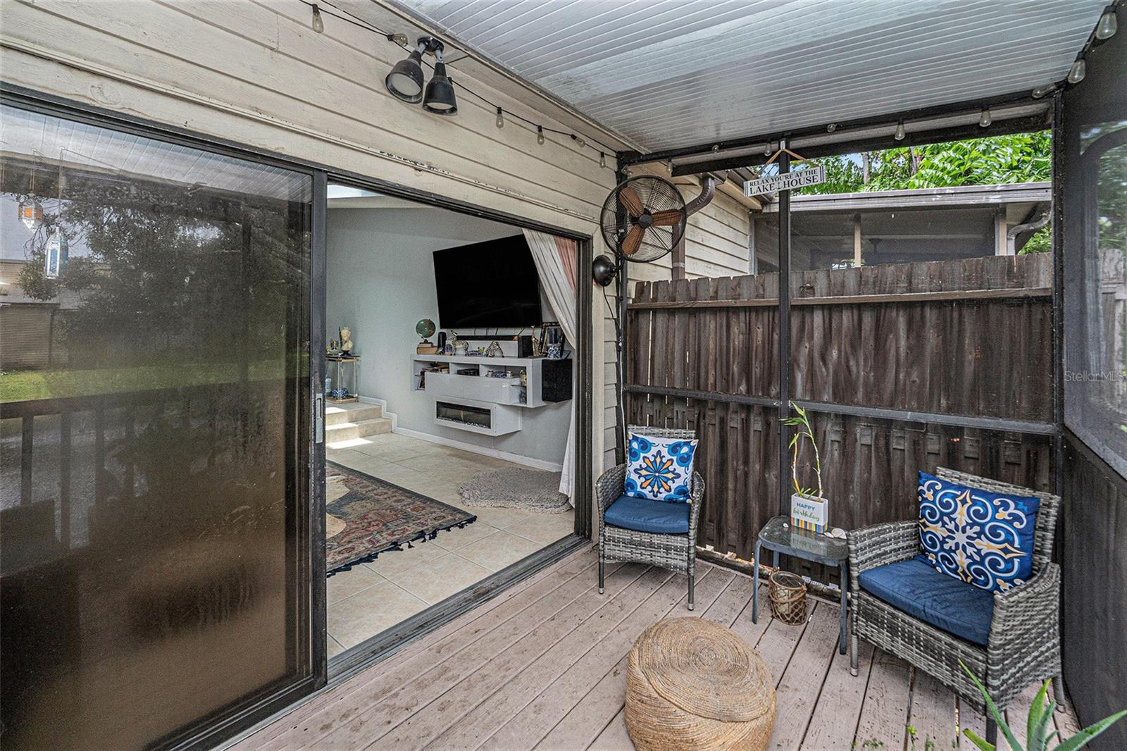 Image 26 of 28 For 6262 93rd Terrace N 3905