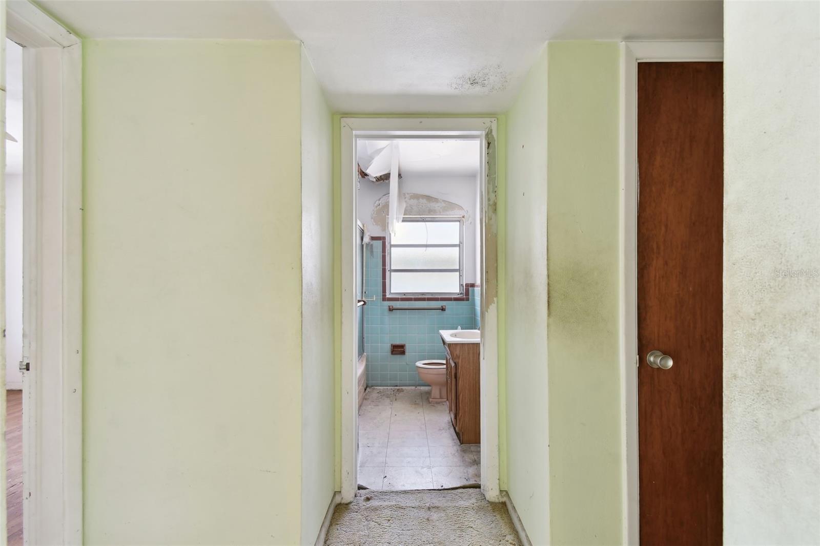 Image 48 of 70 For 1216 Franklin Circle