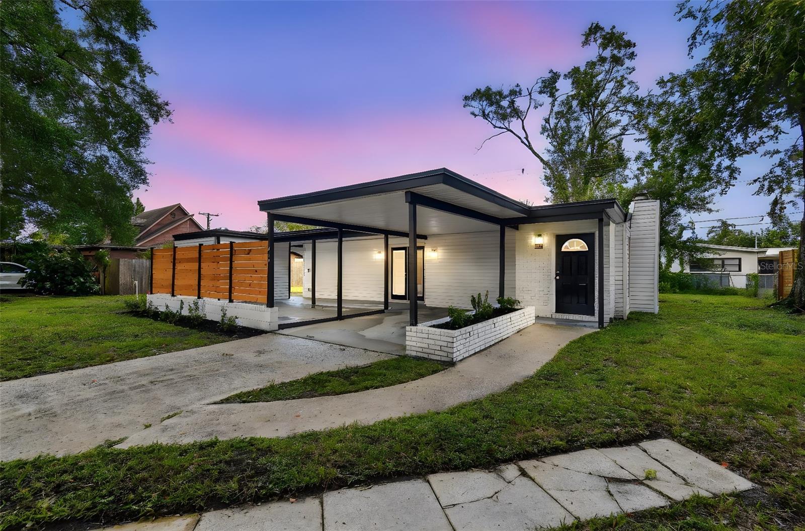 Details for 517 Broxburn Avenue, TEMPLE TERRACE, FL 33617