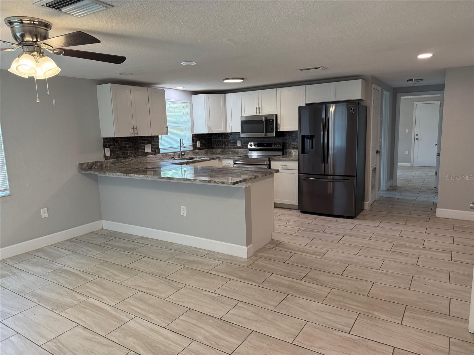 Image 3 of 70 For 5516 9th Street