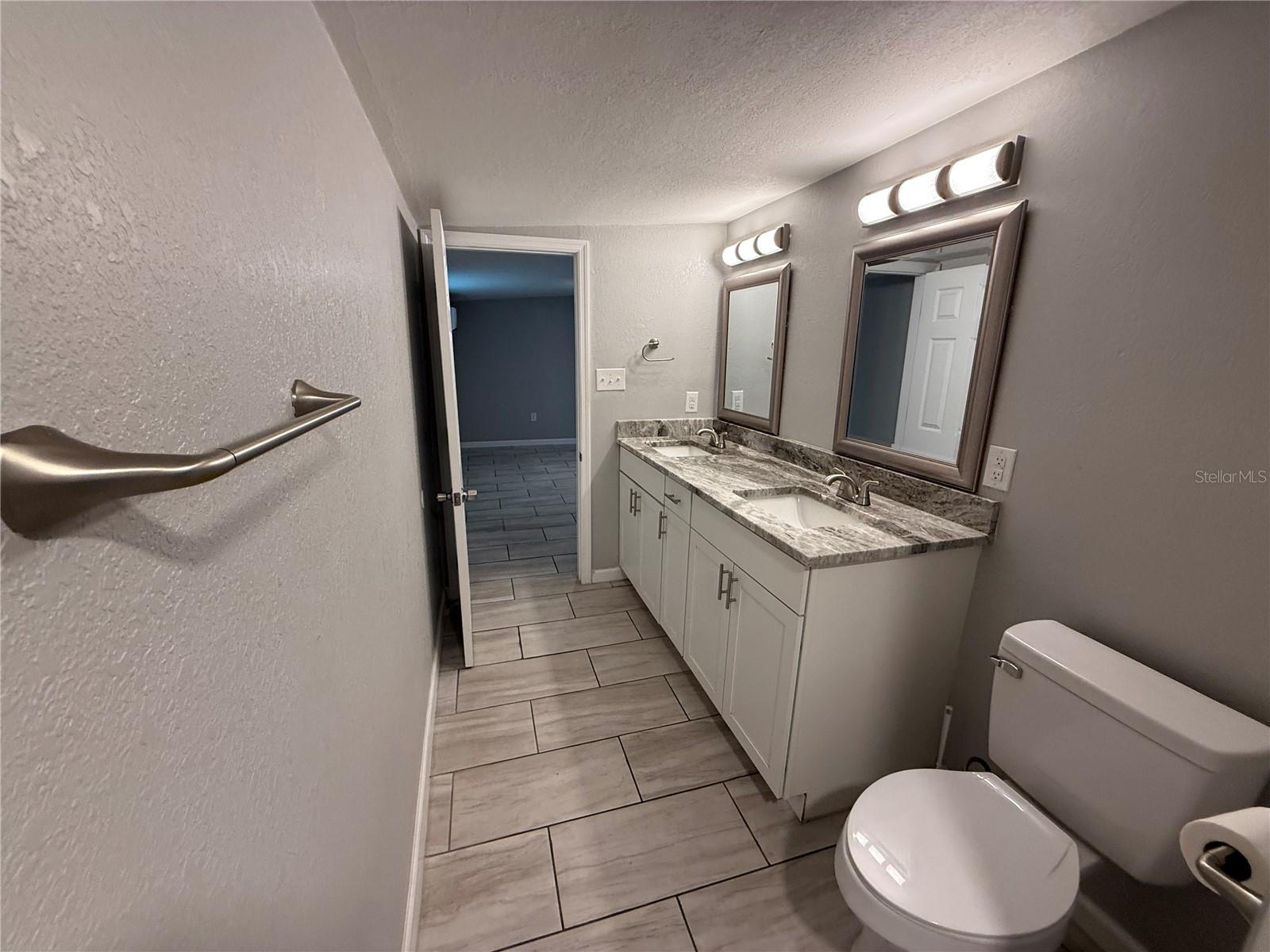Image 39 of 70 For 5516 9th Street
