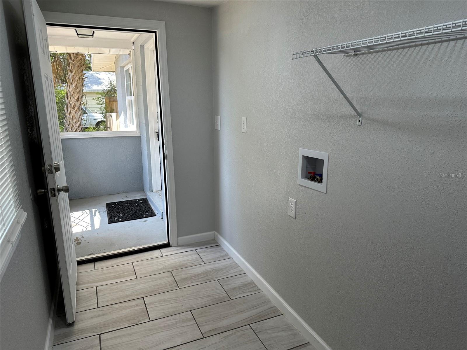 Image 41 of 70 For 5516 9th Street