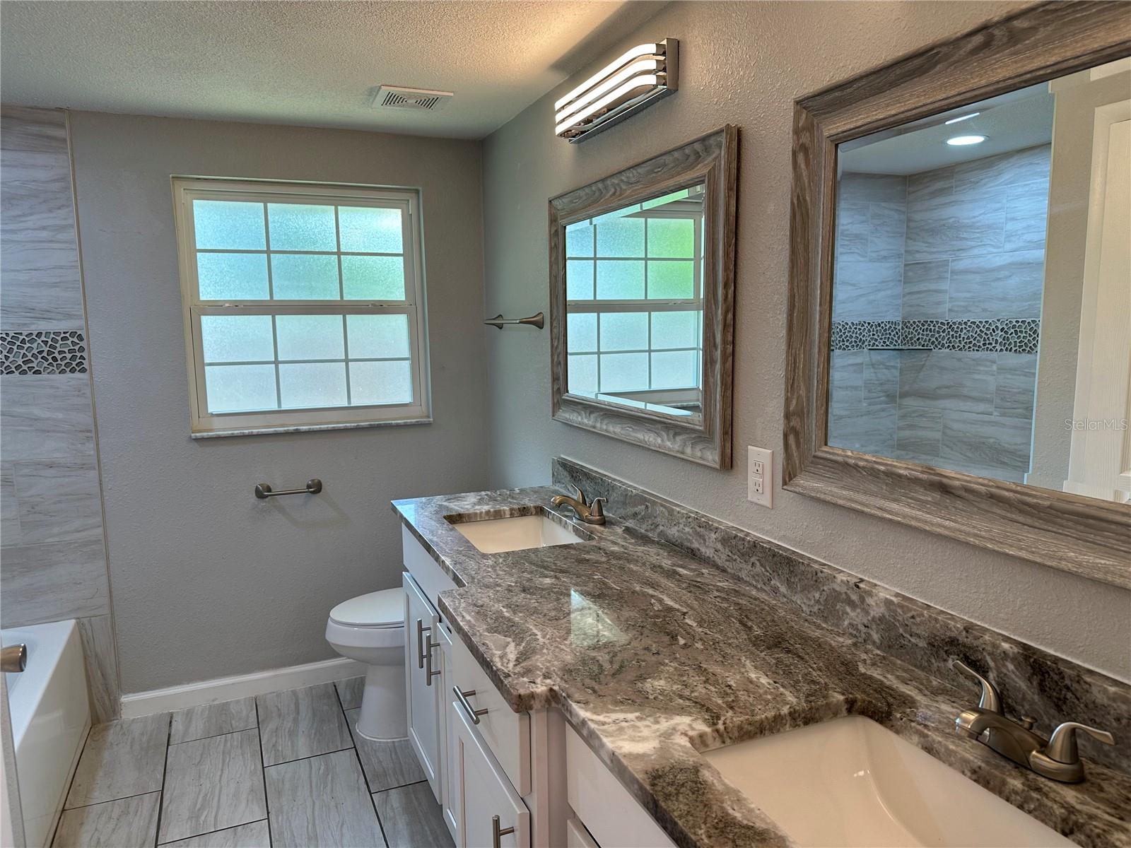 Image 46 of 70 For 5516 9th Street