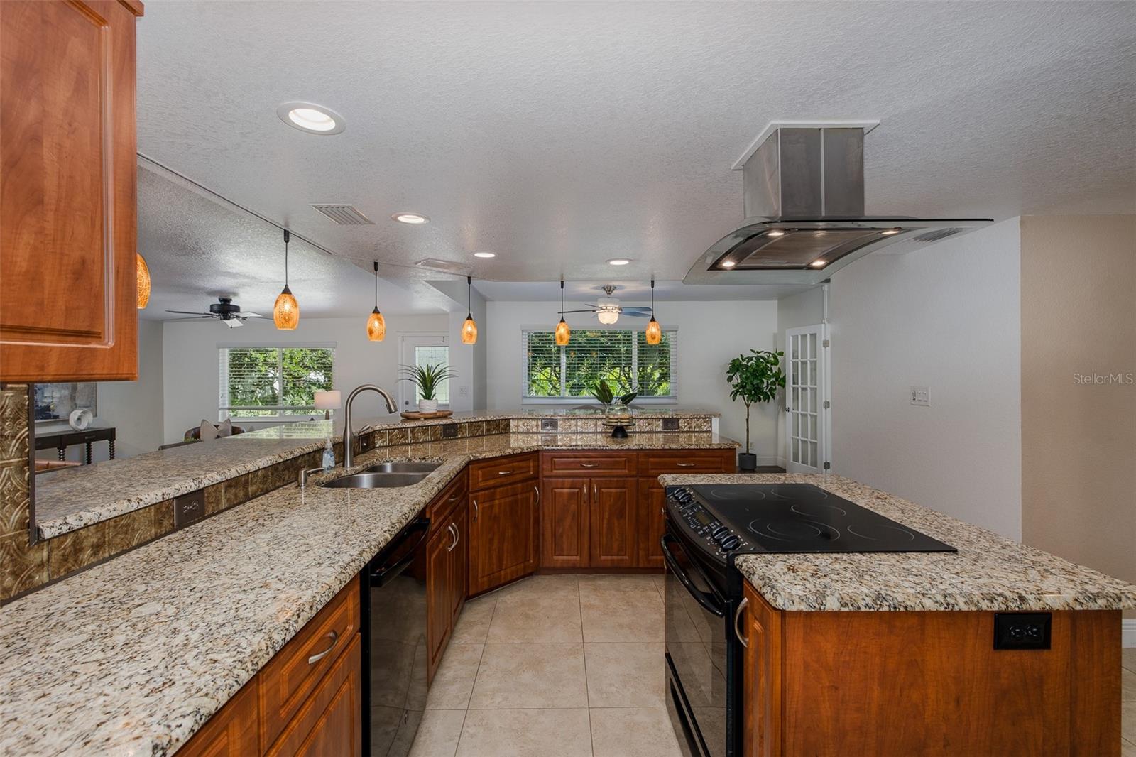Image 12 of 38 For 1466 Rosetree Court