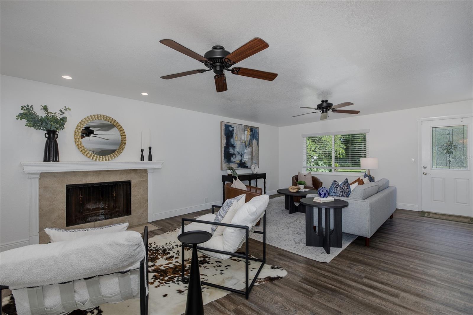 Image 17 of 38 For 1466 Rosetree Court