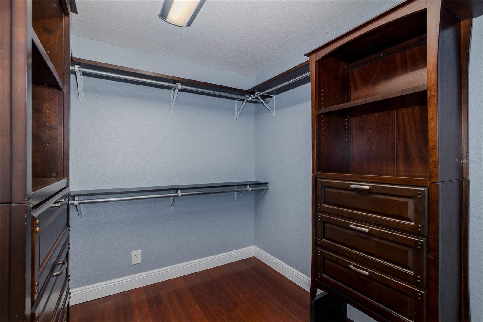 Image 30 of 38 For 1466 Rosetree Court