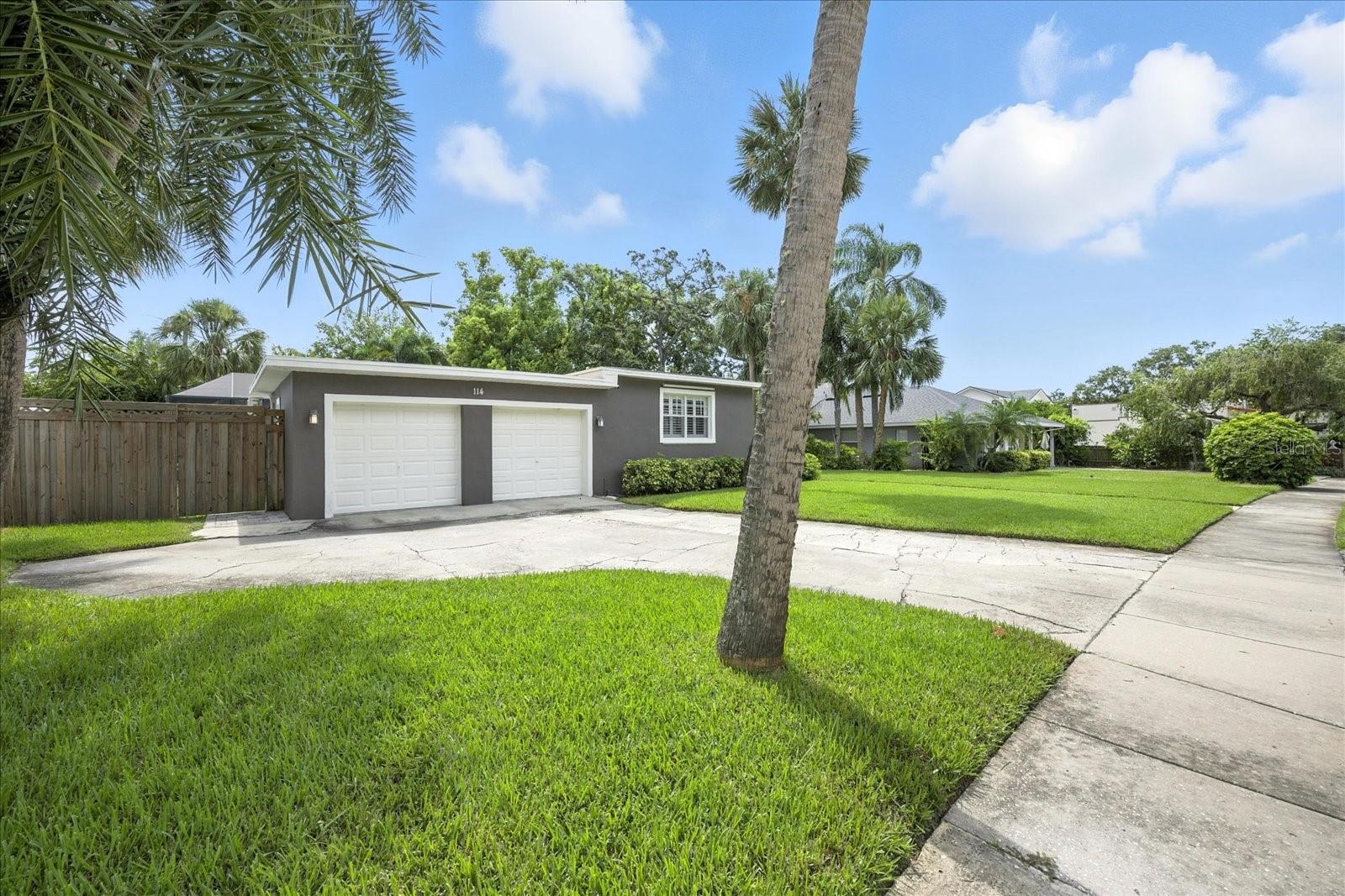 Listing photo id 35 for 114 Hale Avenue