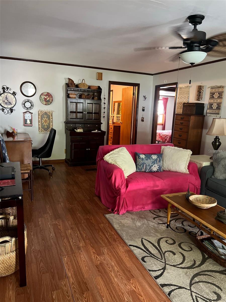 Image 3 of 38 For 4851 Gandy Boulevard B1l34