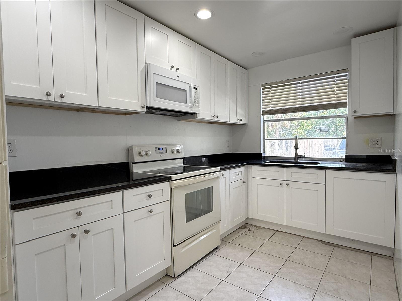 Image 5 of 28 For 7573 Abonado Road