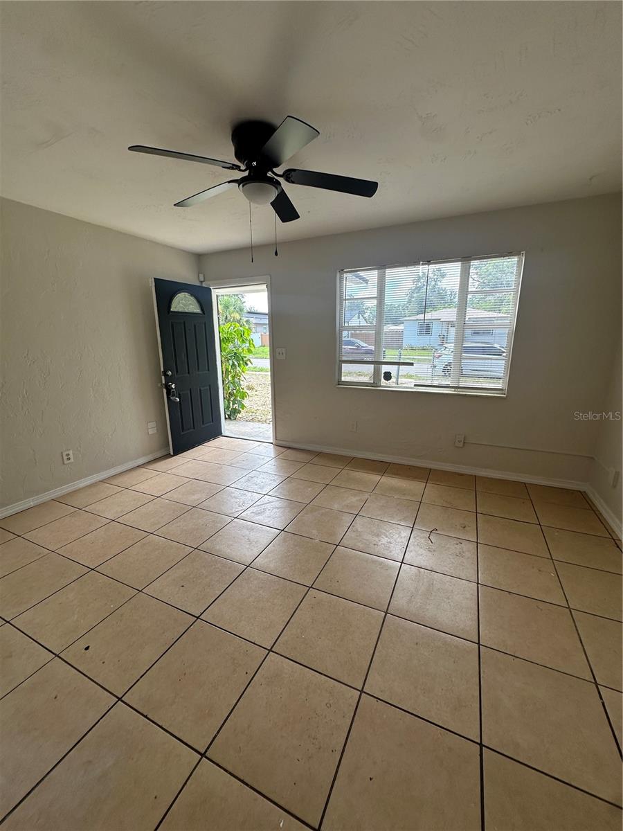Image 2 of 15 For 5035 4th Avenue S