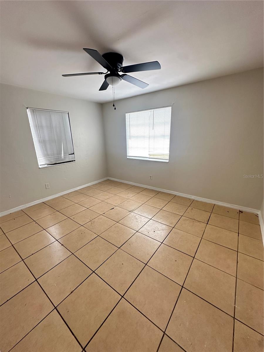 Image 4 of 15 For 5035 4th Avenue S