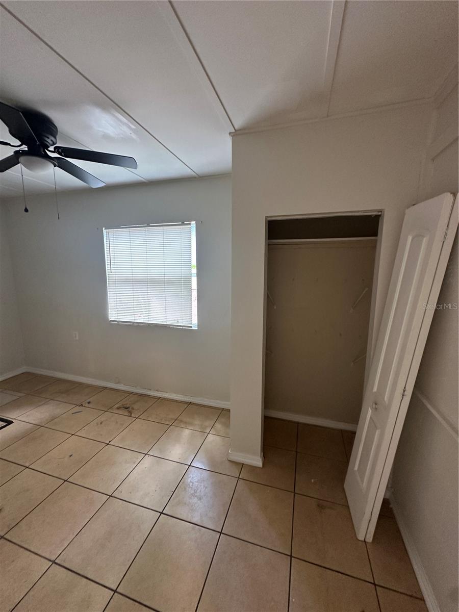 Image 7 of 15 For 5035 4th Avenue S