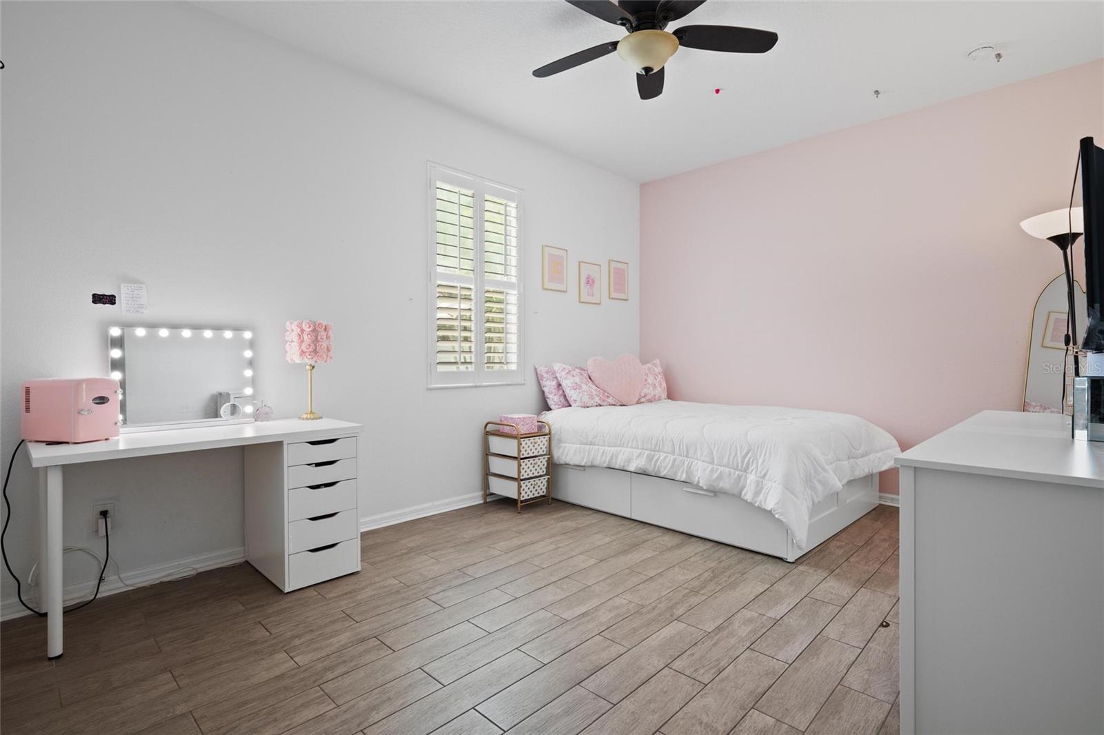 Listing photo id 22 for 13180 Kensington Isle Way