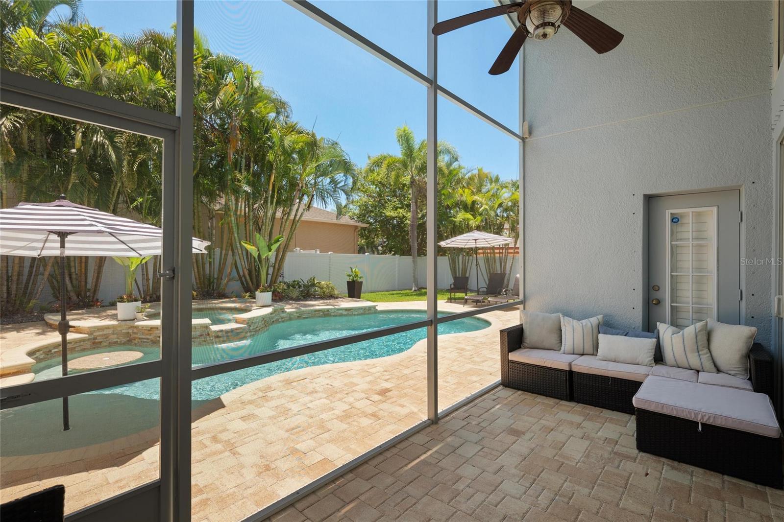 Listing photo id 27 for 13180 Kensington Isle Way