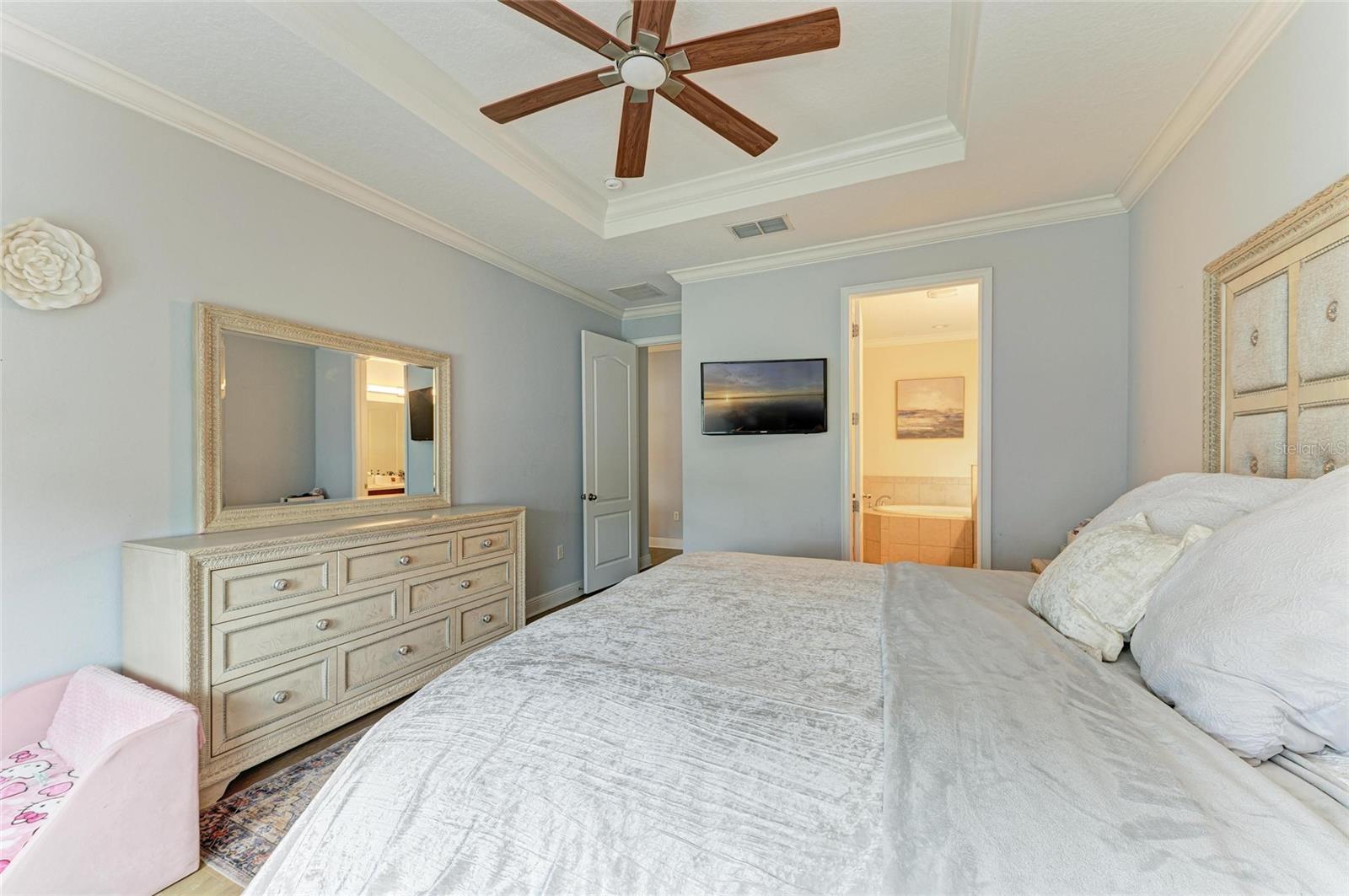 Listing photo id 28 for 20126 Outpost Point Drive