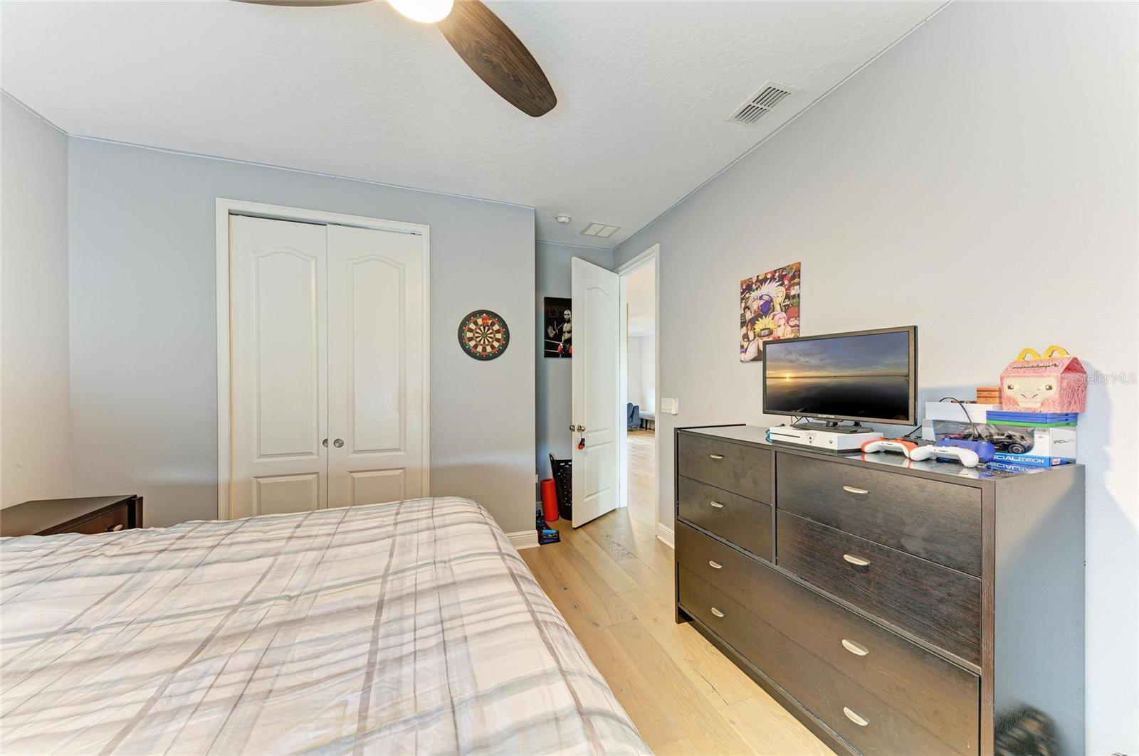 Listing photo id 45 for 20126 Outpost Point Drive