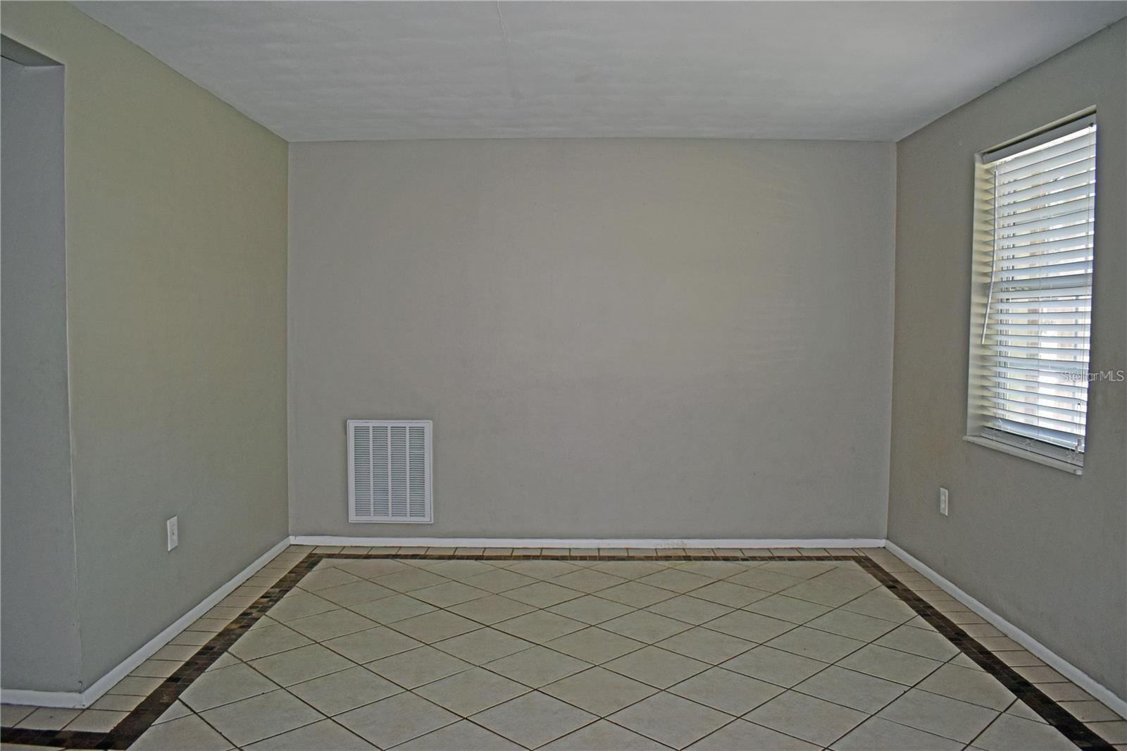 Image 4 of 10 For 3636 Wiltshire Drive