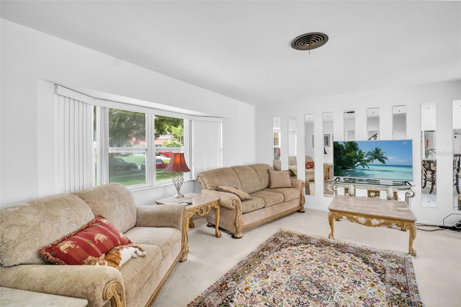 Image 27 of 52 For 7398 Windsor Lane