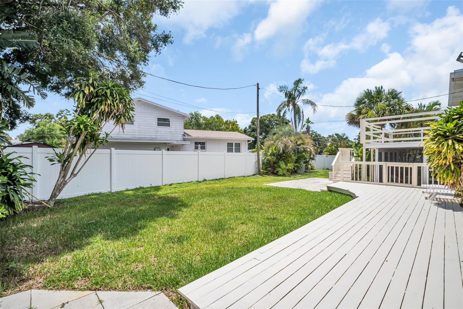 Image 44 of 52 For 7398 Windsor Lane
