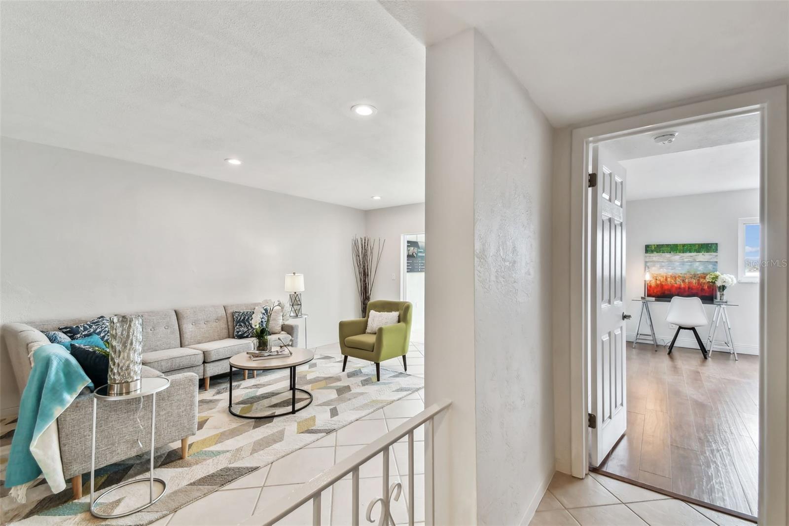 Image 36 of 93 For 800 Madonna Boulevard 2
