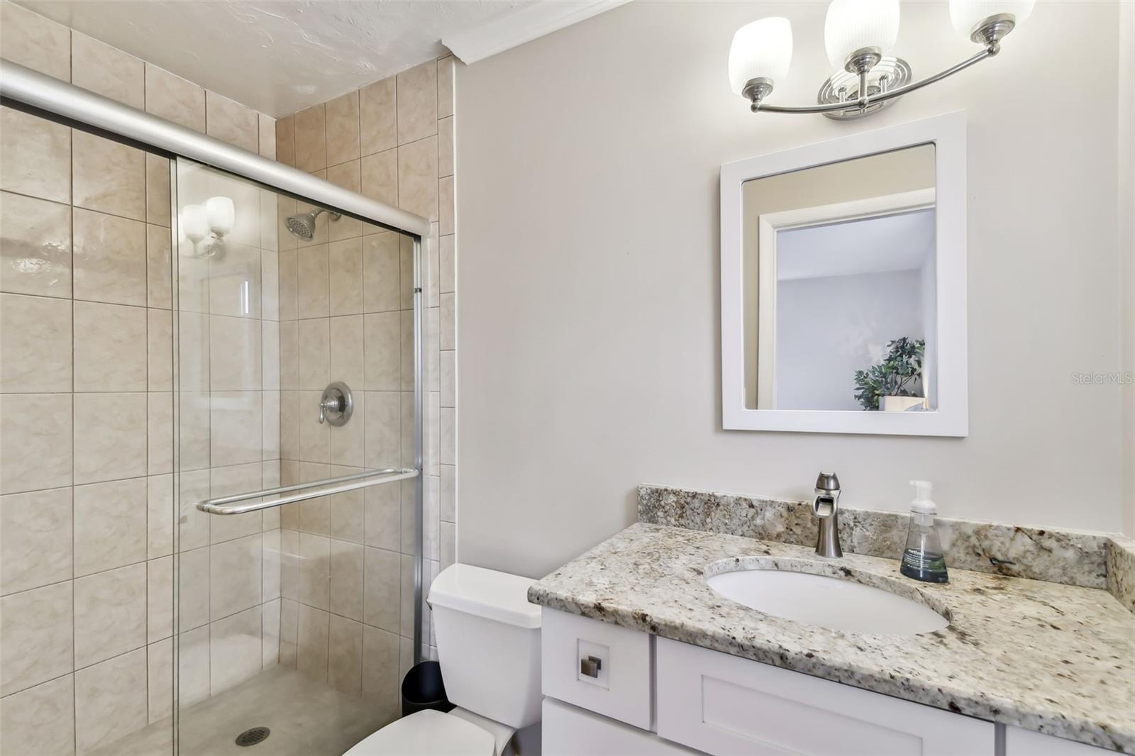 Image 50 of 93 For 800 Madonna Boulevard 2
