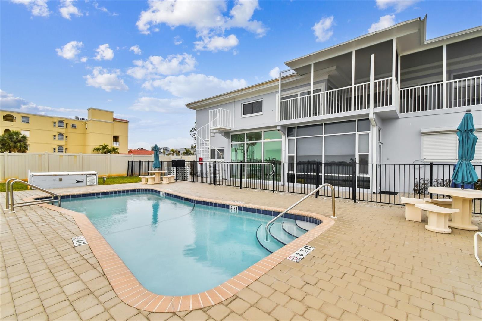 Image 57 of 93 For 800 Madonna Boulevard 2