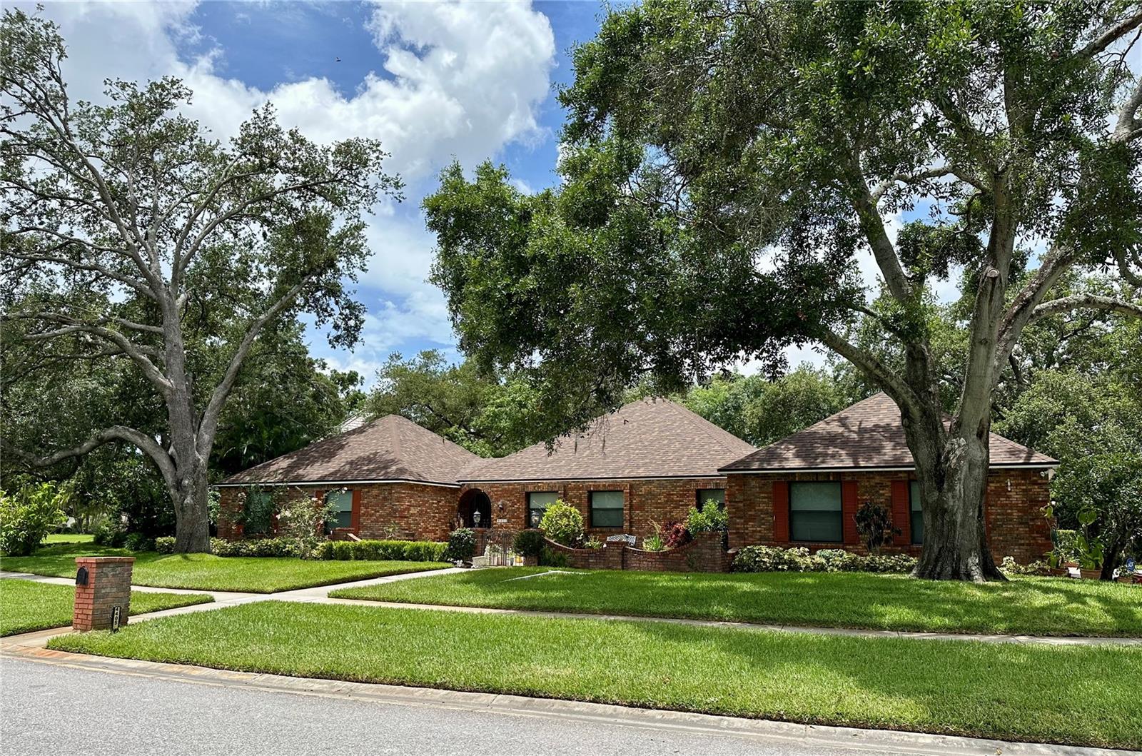 Image 9 of 59 For 4405 Meadowwood Way