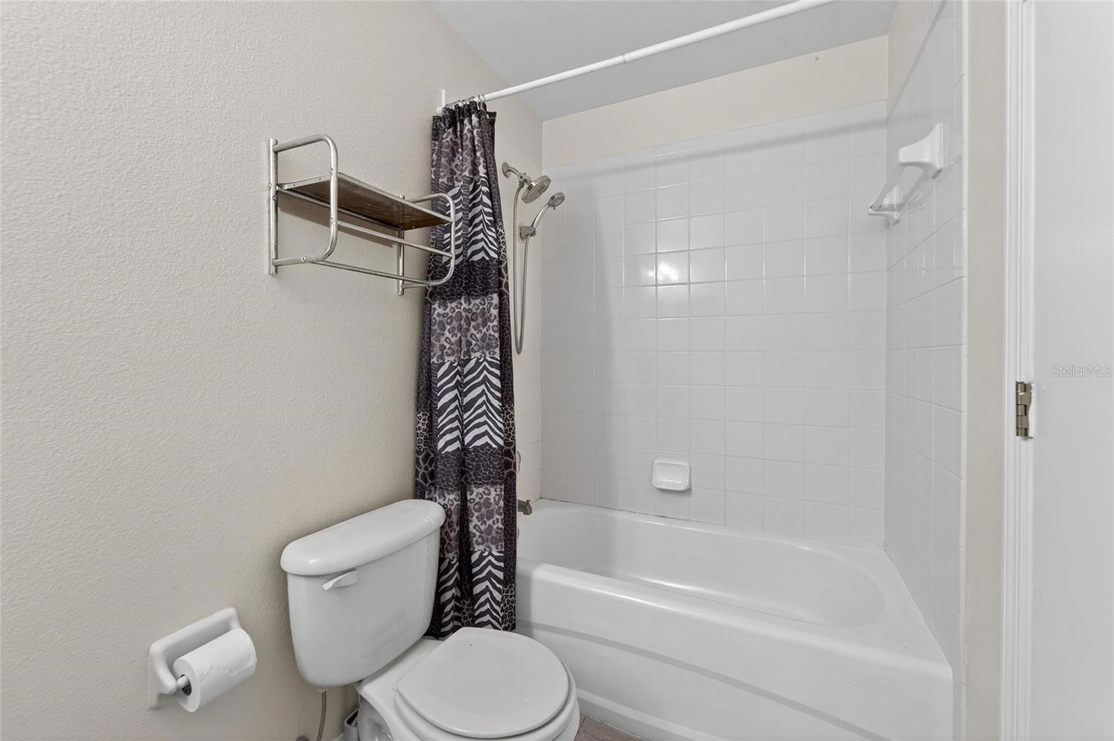 Image 21 of 49 For 10807 Keys Gate Drive